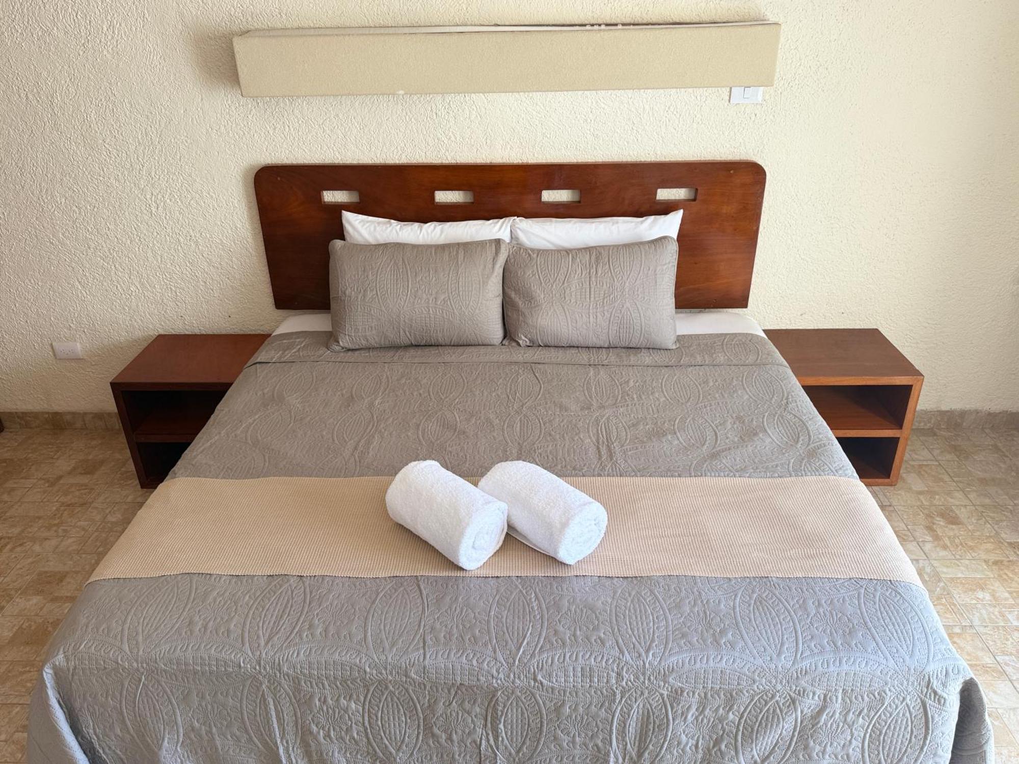 Luciana Hotel & Beach Club Playa del Carmen Room photo