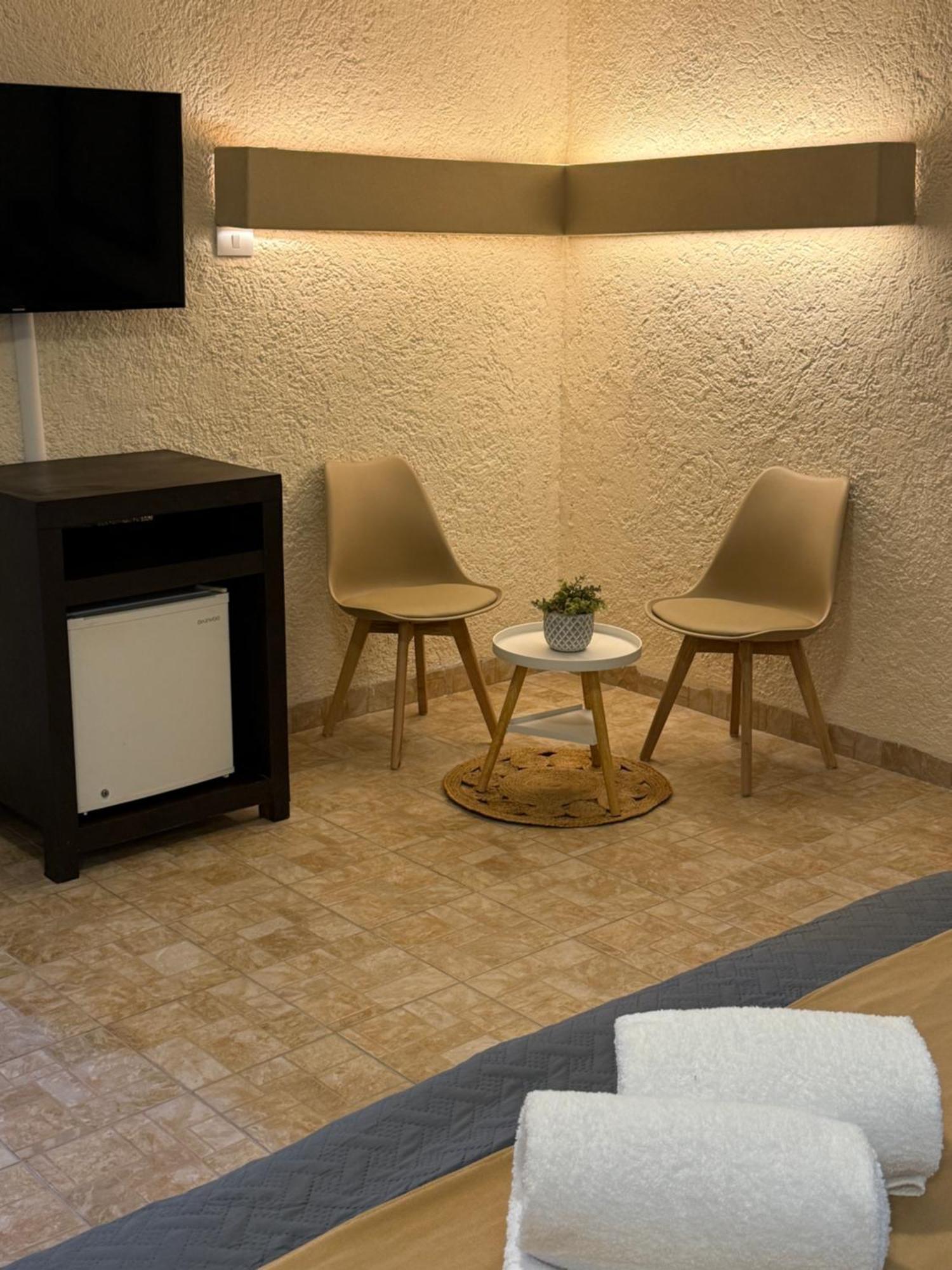 Luciana Hotel & Beach Club Playa del Carmen Room photo